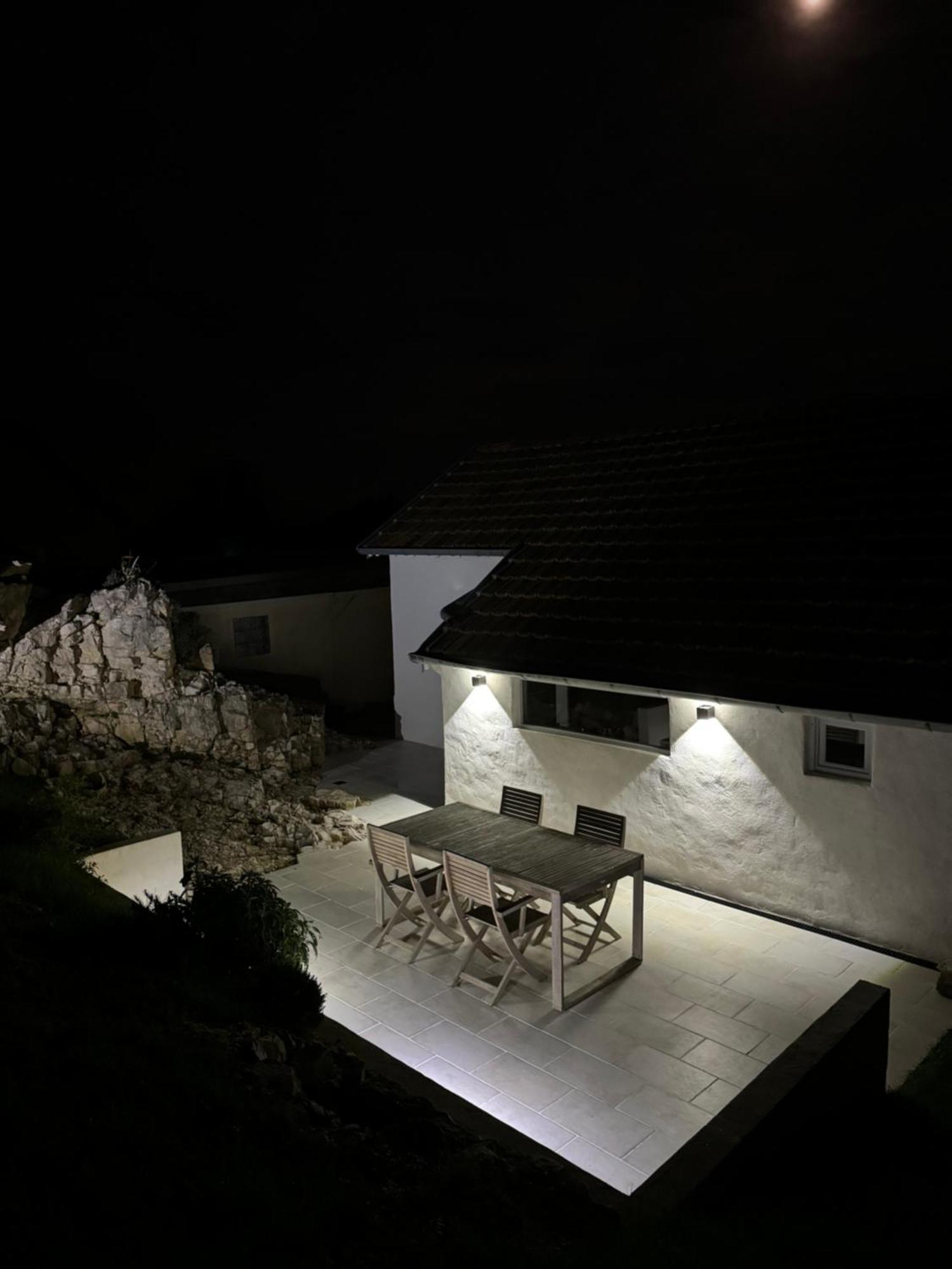 Maison Au Bord De L'Eau Les Roches Rochefort-sur-Nenon Luaran gambar